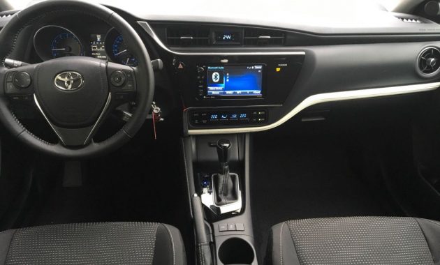 2018 Toyota Corolla technology
