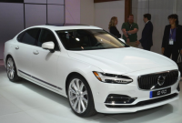 2018 Volvo S90 Review