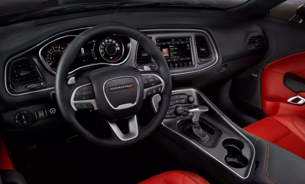 2018 Dodge Challenger Interior