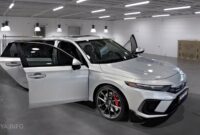 2026 Honda Civic Plug In Hybrid Sedan Gets Imagined In Ritzy Colors And With New Styling Autoevolution