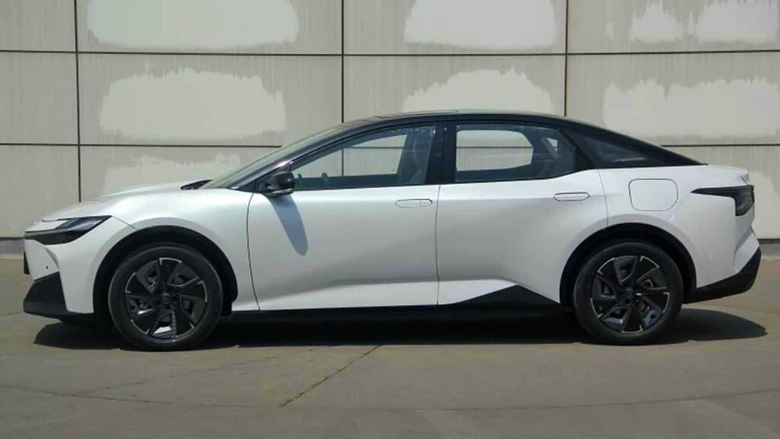 2026 Toyota bZ3