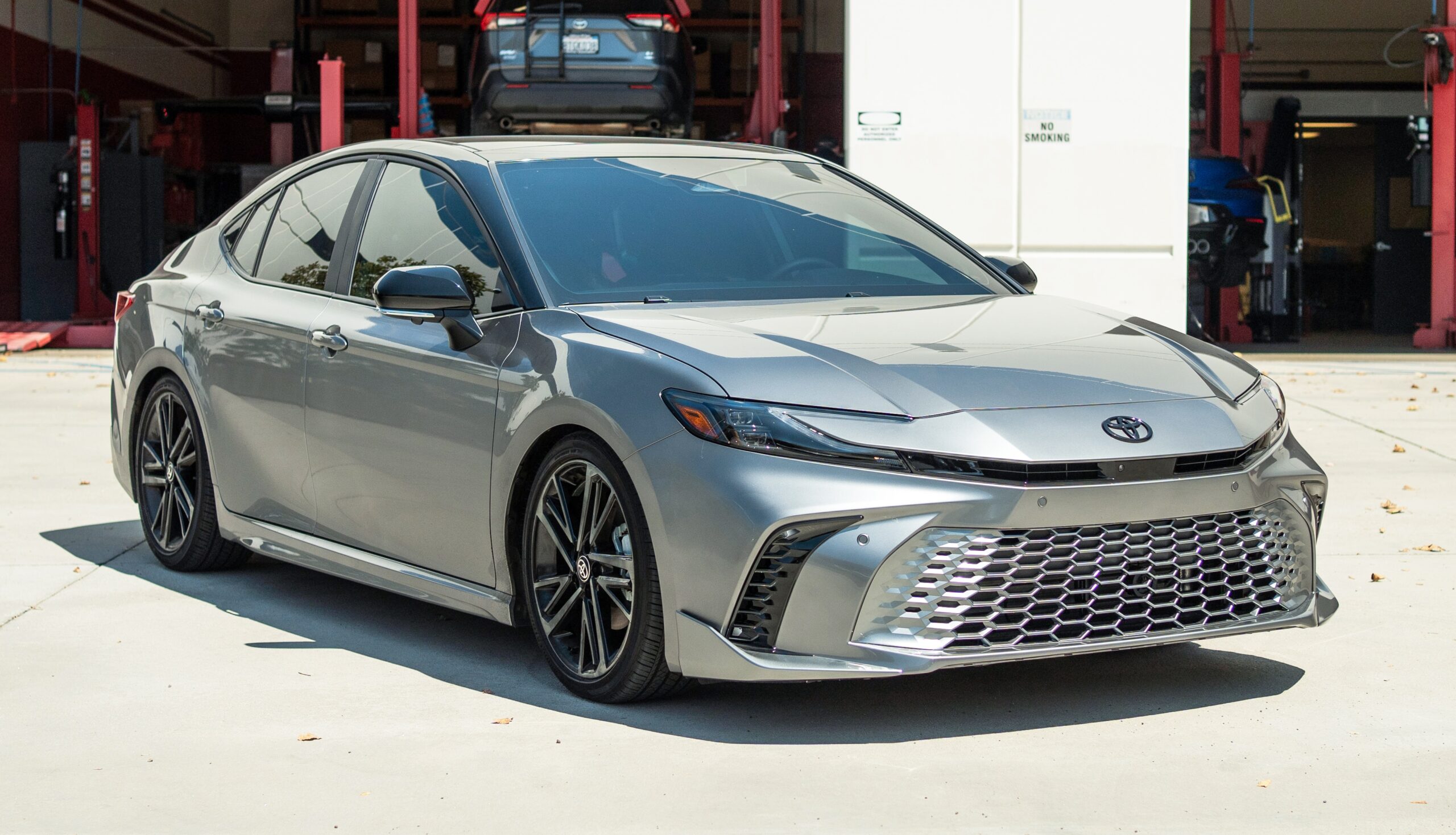 2025 2026 Toyota Camry Hybrid