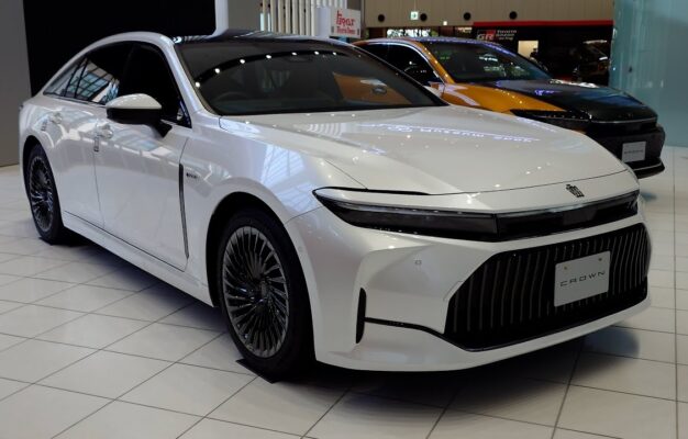 2025 Toyota Crown In Depth Walkaround Exterior Interior YouTube