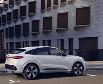 2026 Audi Q5 E hybrid Revealed With 62 Mile Electric Range And Two Power Levels