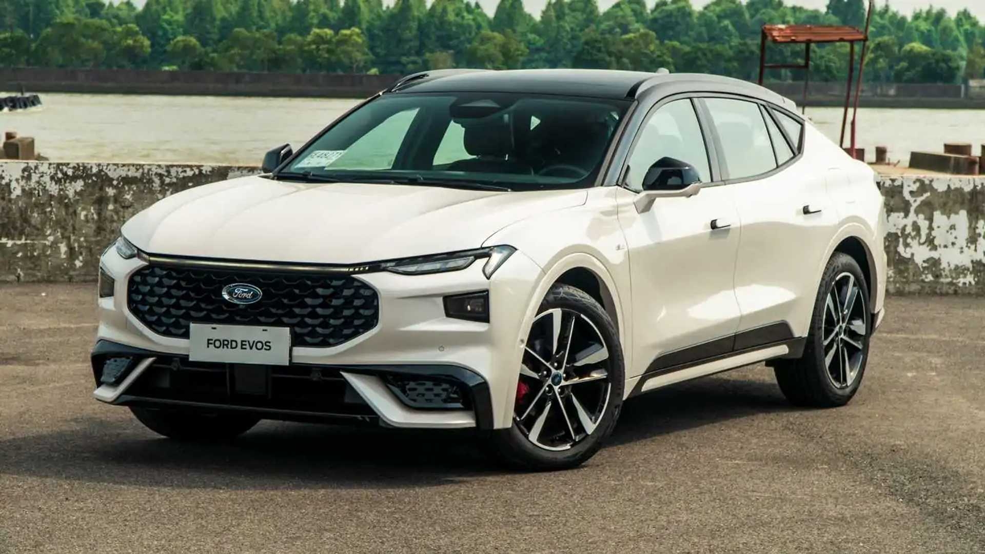 Ford Mondeo Returns Now As A Crossover