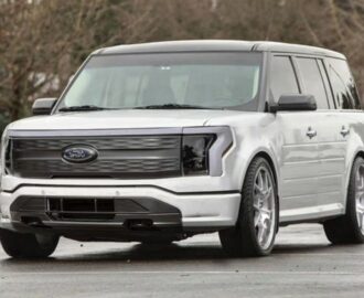 Imaginary Ford Flex Lightning Oddly Hits Both The Right And Wrong Cues At Once Autoevolution