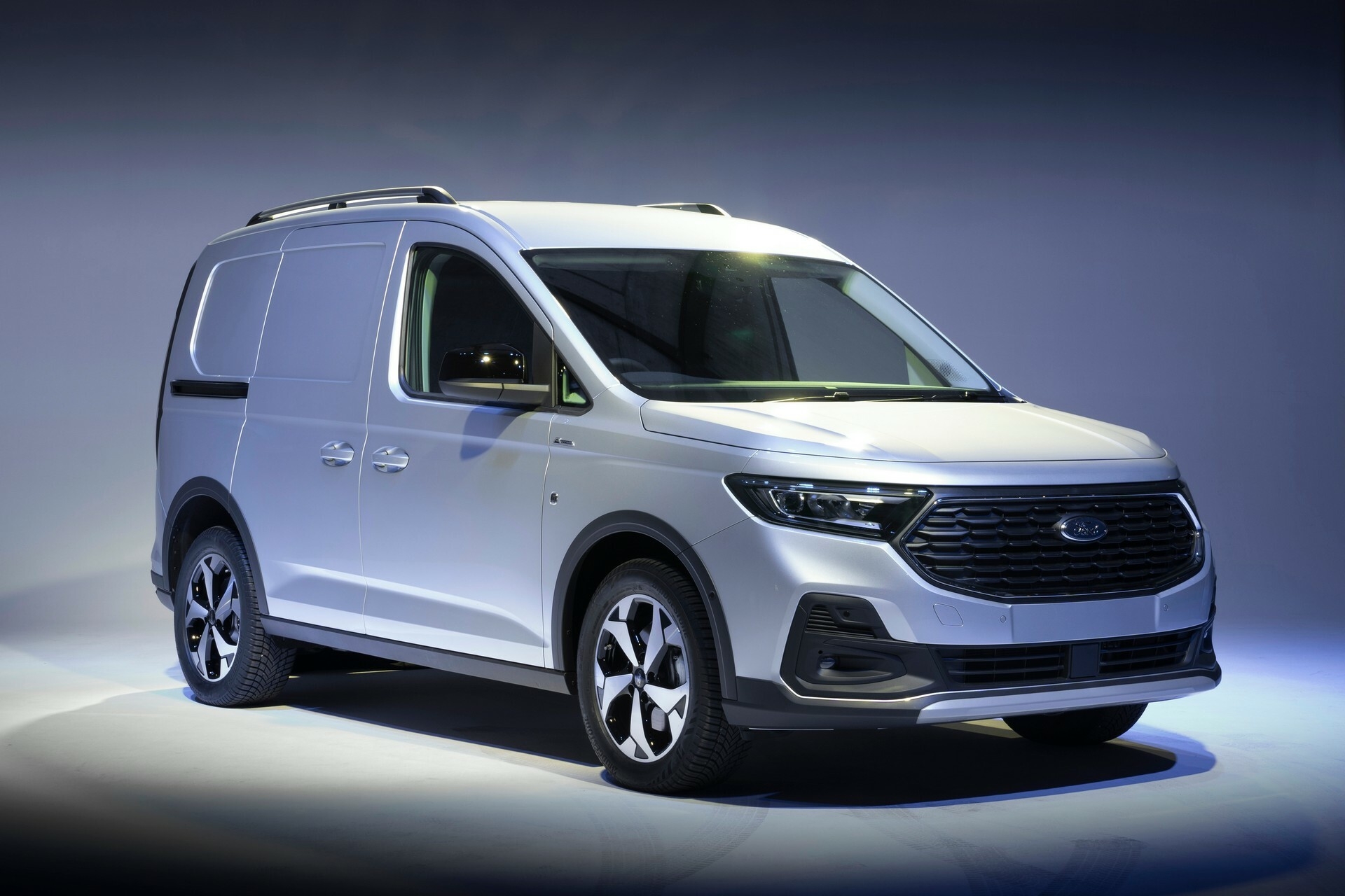 New Ford Transit Connect Offers PHEV Power AWD And Trick Rear Seats Carscoops