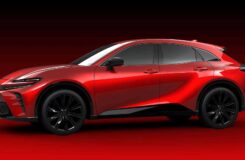New Toyota Crown Sport Showcases Itself In Japan NYE Toyota