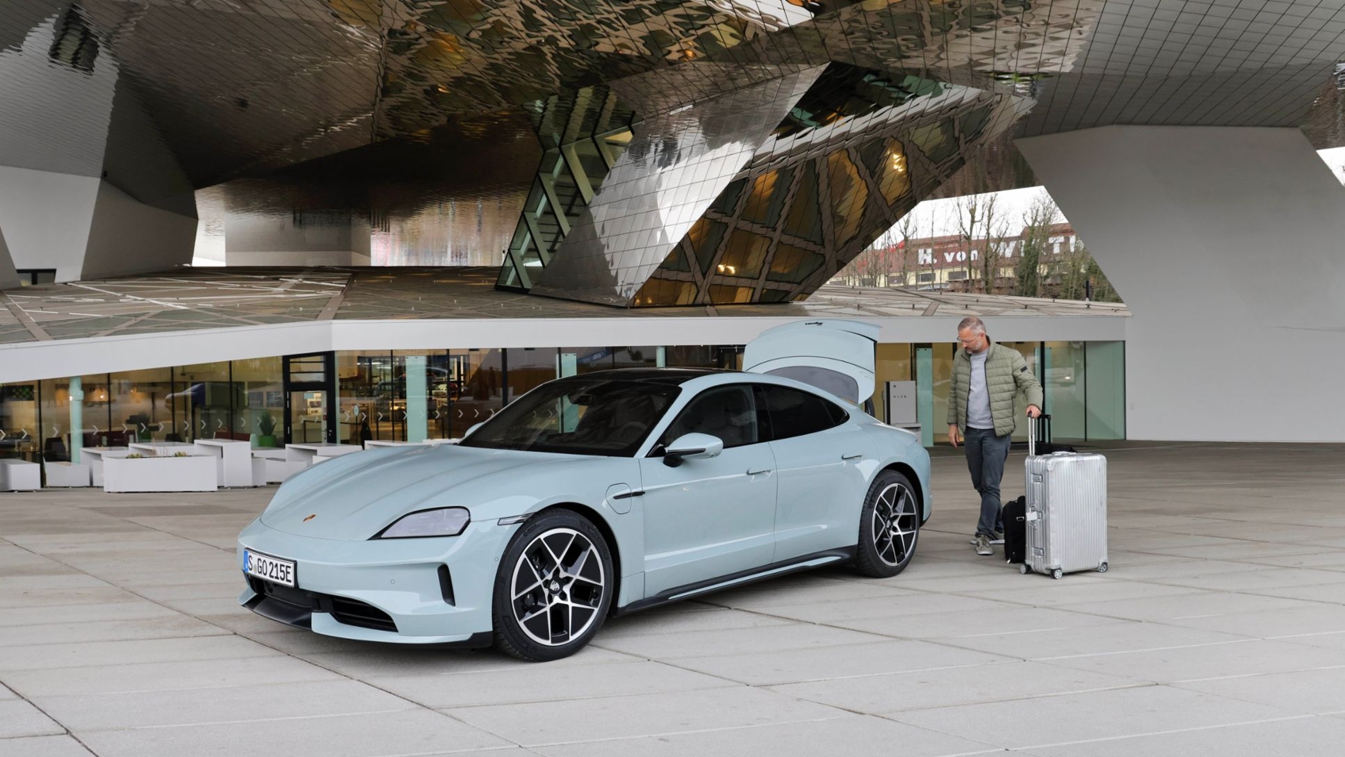 2026 Porsche Taycan