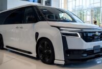 STOP Buying Minivans Until You See This 2026 TOYOTA VOXY YouTube