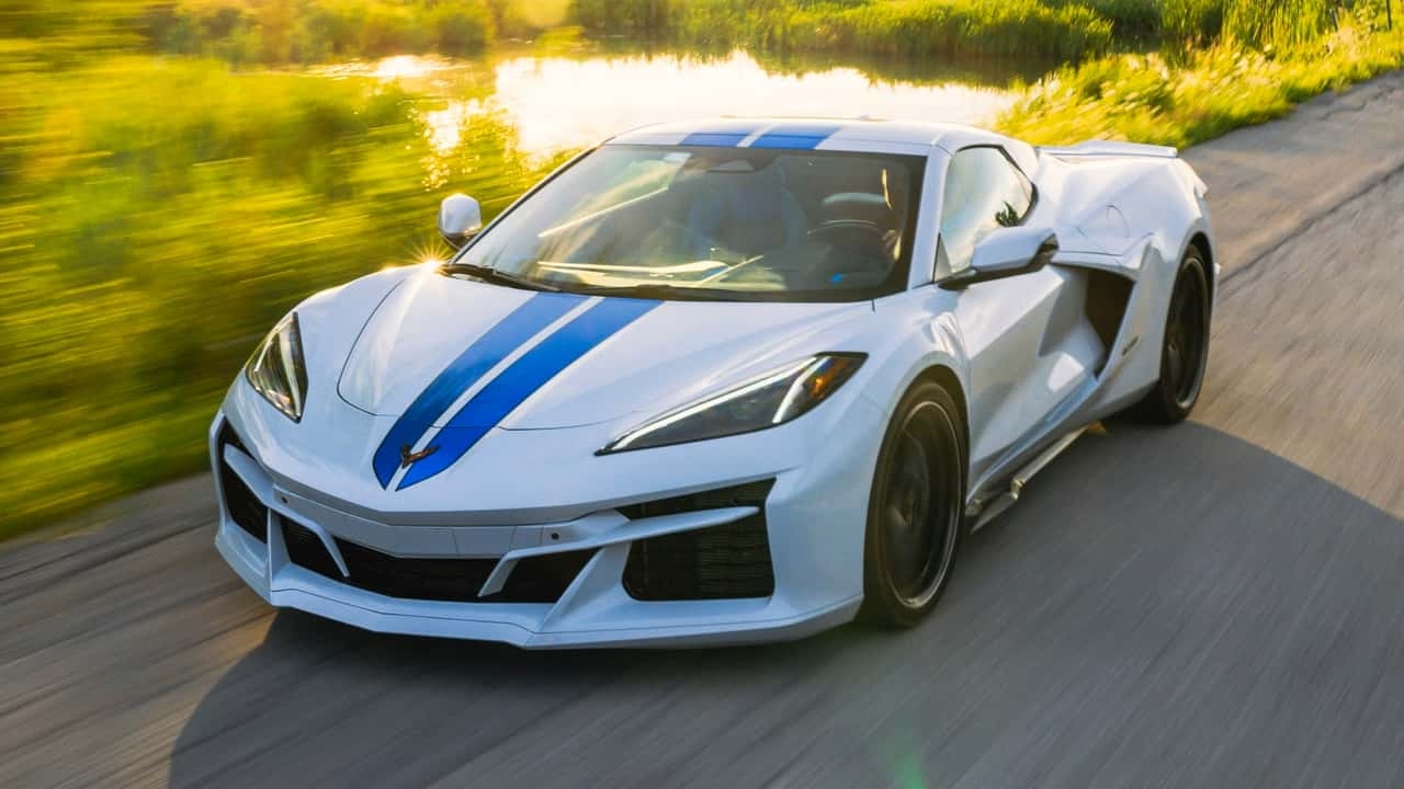 The Corvette E Ray Answers A Question Nobody Asked Review