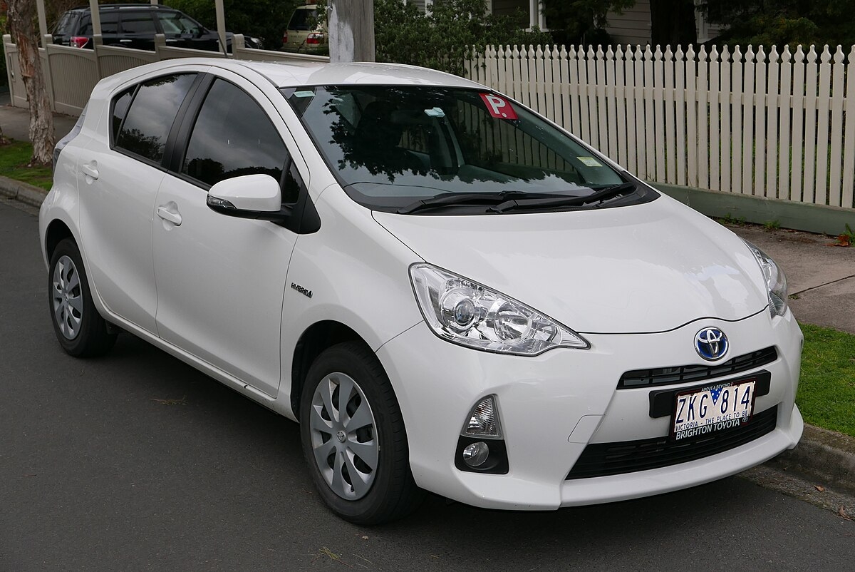 Toyota Prius C Wikipedia
