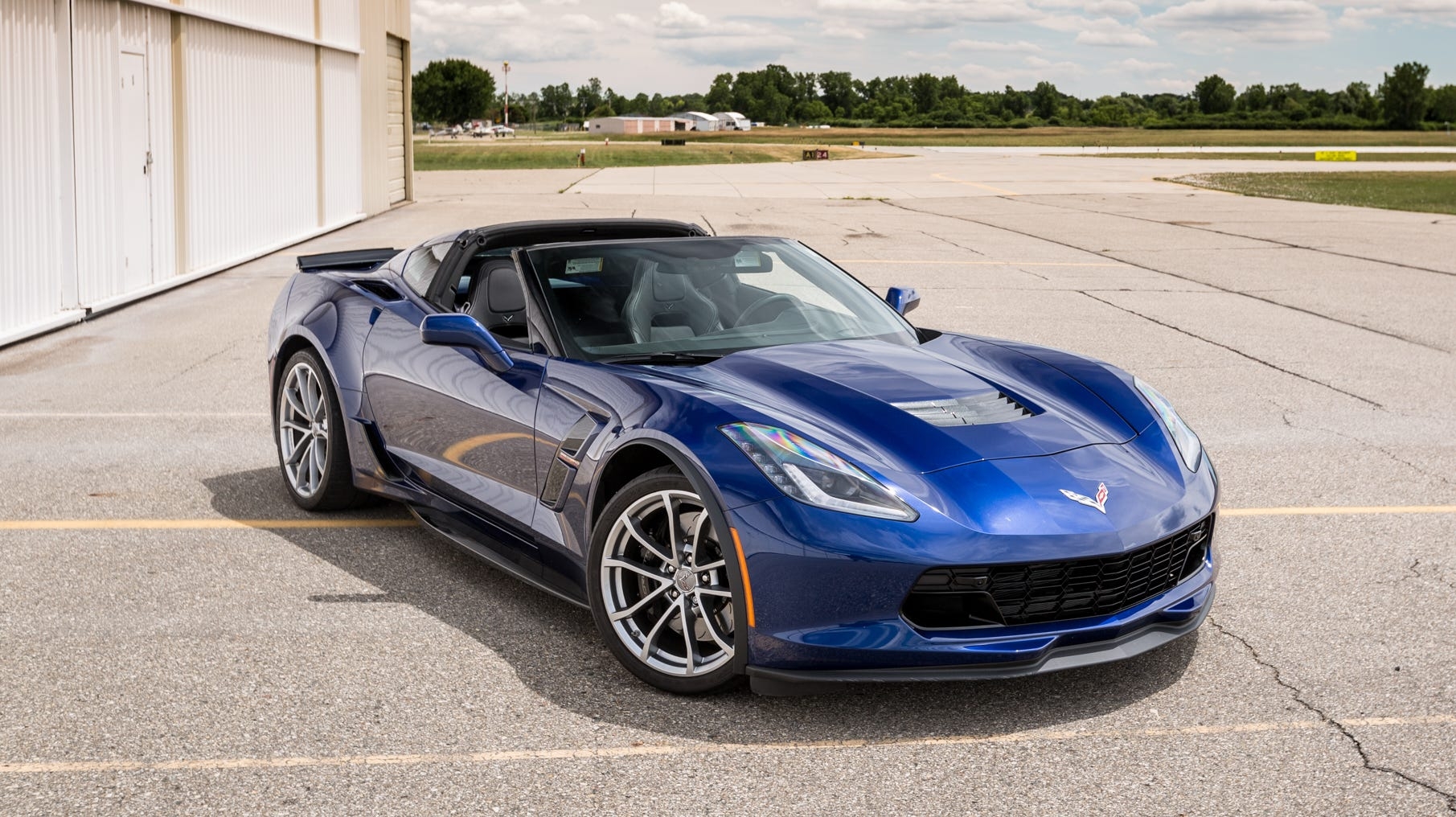 2017 Chevrolet Corvette Review Pricing And Specs