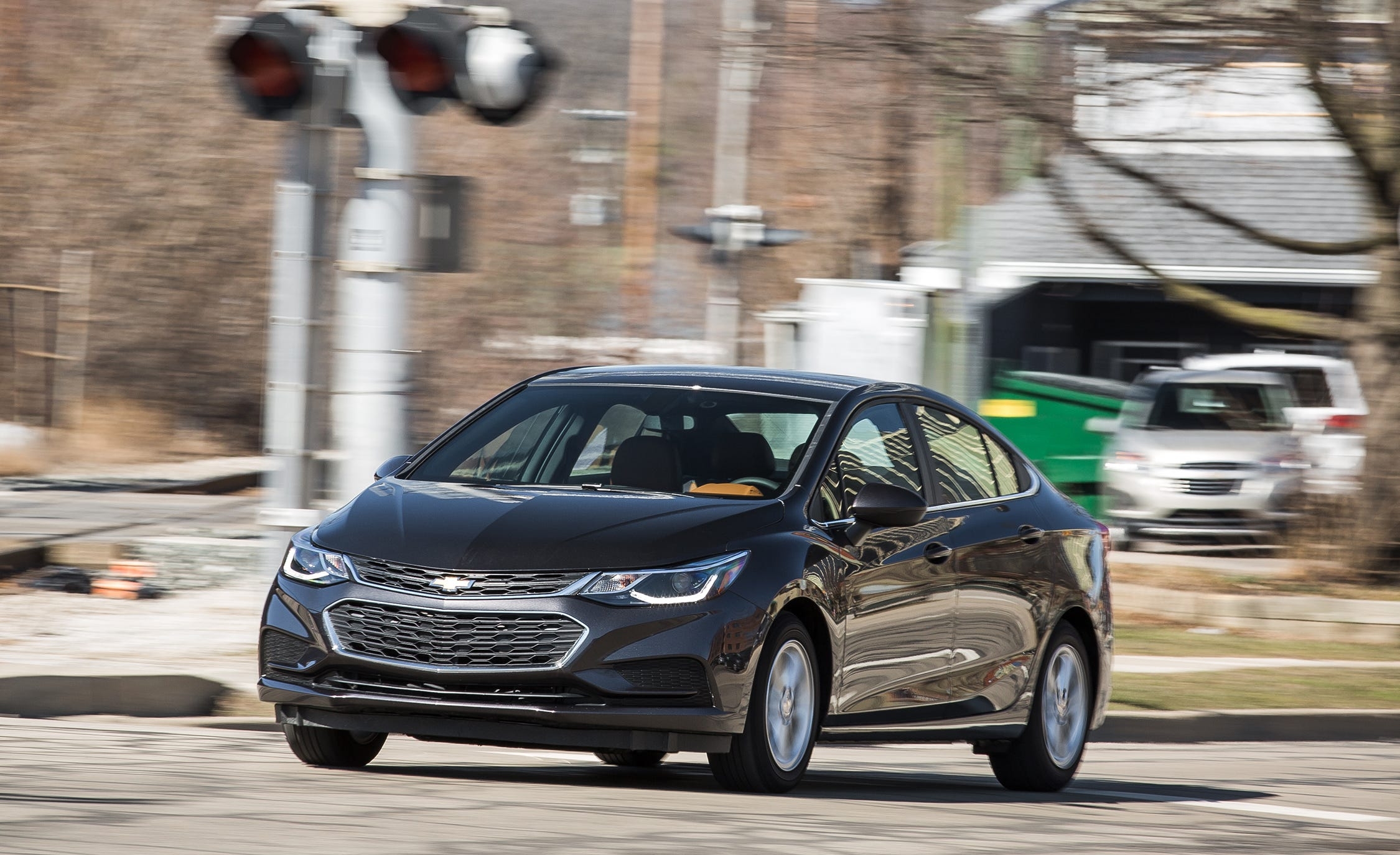 2017 Chevrolet Cruze Diesel First Drive Review Car And Driver