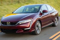 2017 honda clarity review pricing and specs