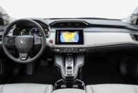2017 honda clarity review pricing and specs
