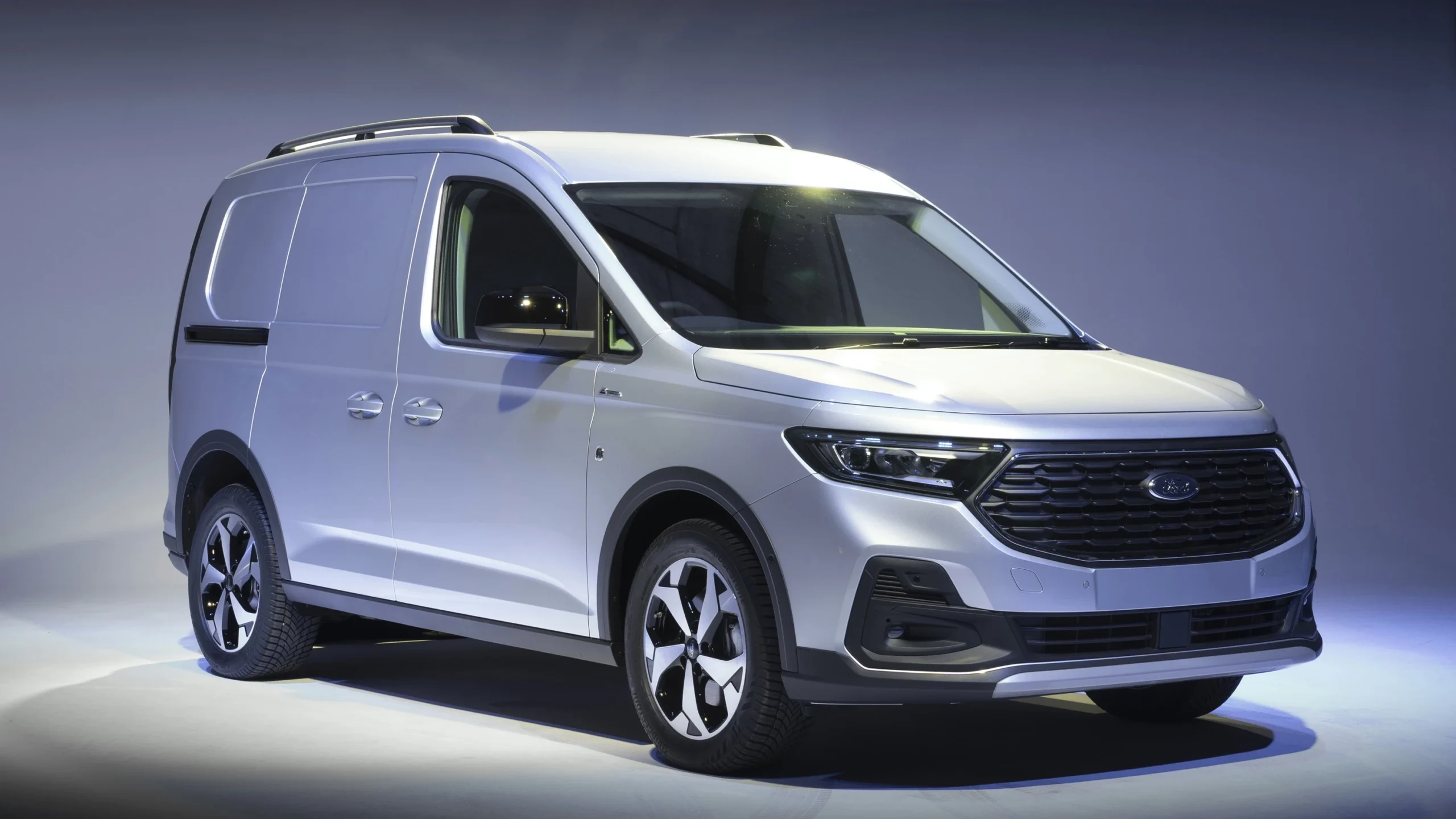 2024 Ford Transit Connect Adds A PHEV Powertrain And Optional AWD 
