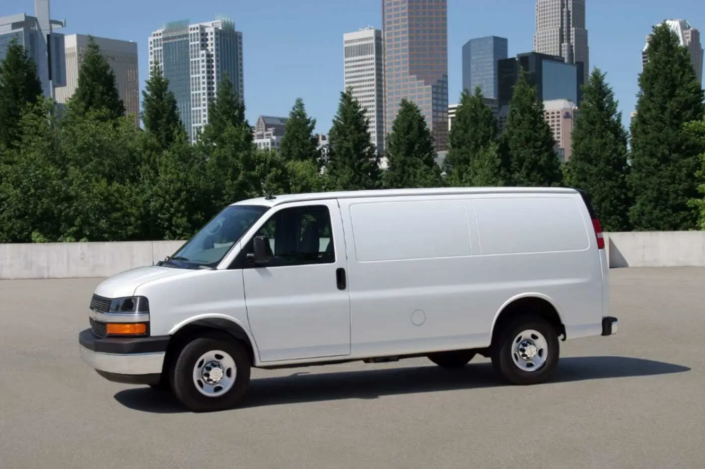 2025 Chevrolet Express Cargo Van Review Pricing Trims amp Photos 
