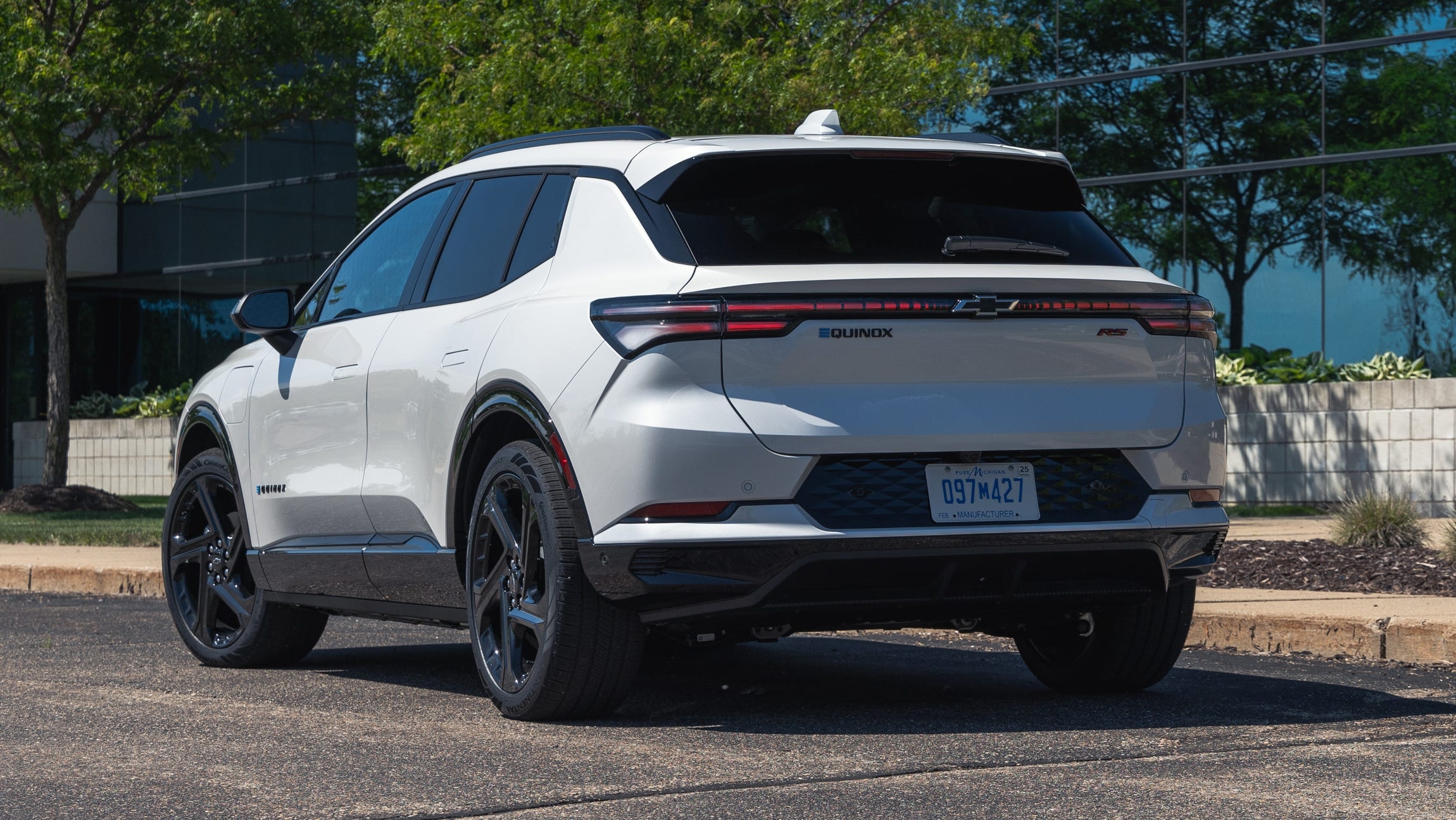 2026 Chevrolet Equinox EV Review Pricing And Specs