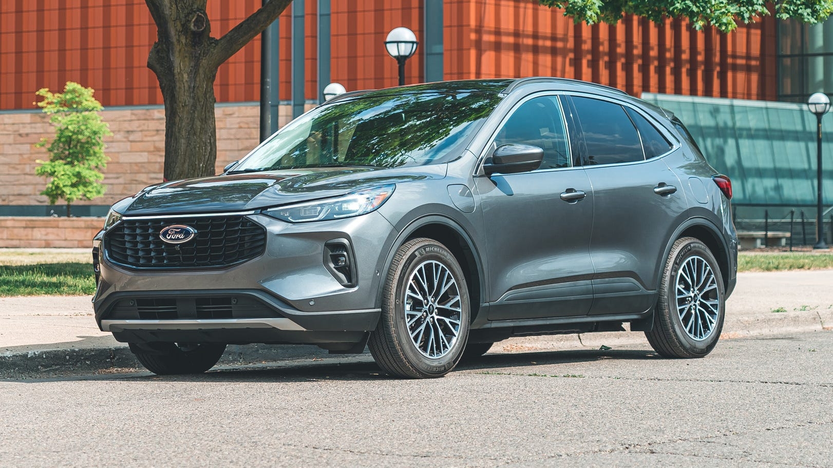 2026 Ford Escape Hybrid Review Pricing And Specs