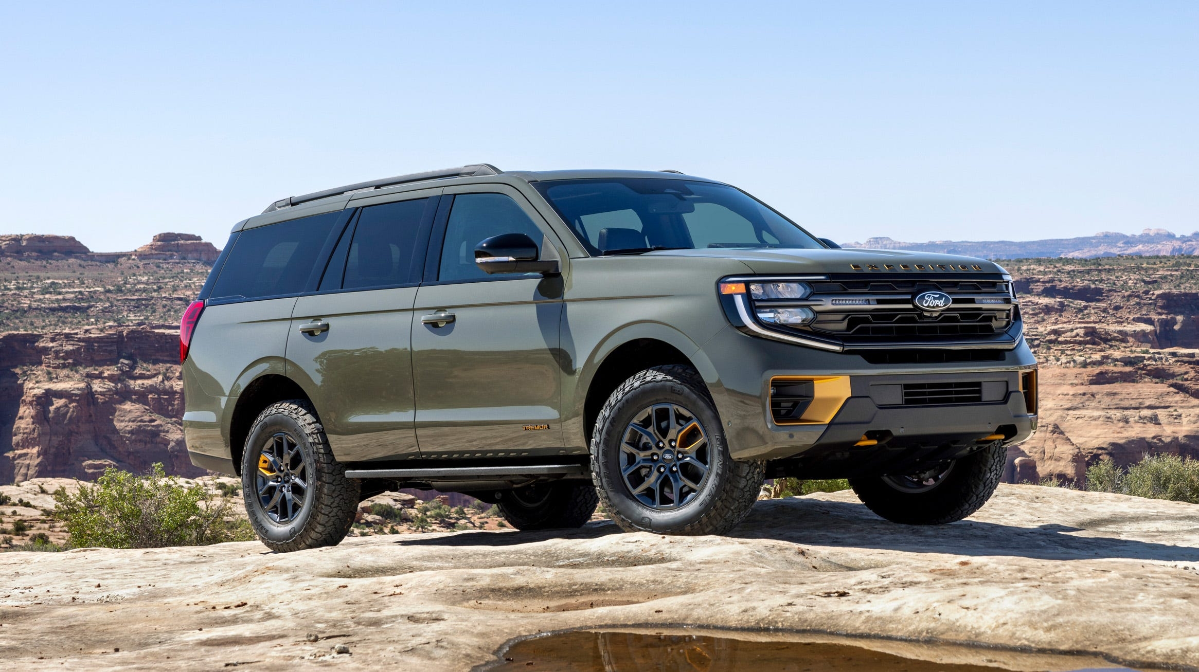 2026 ford expedition review pricing and specs