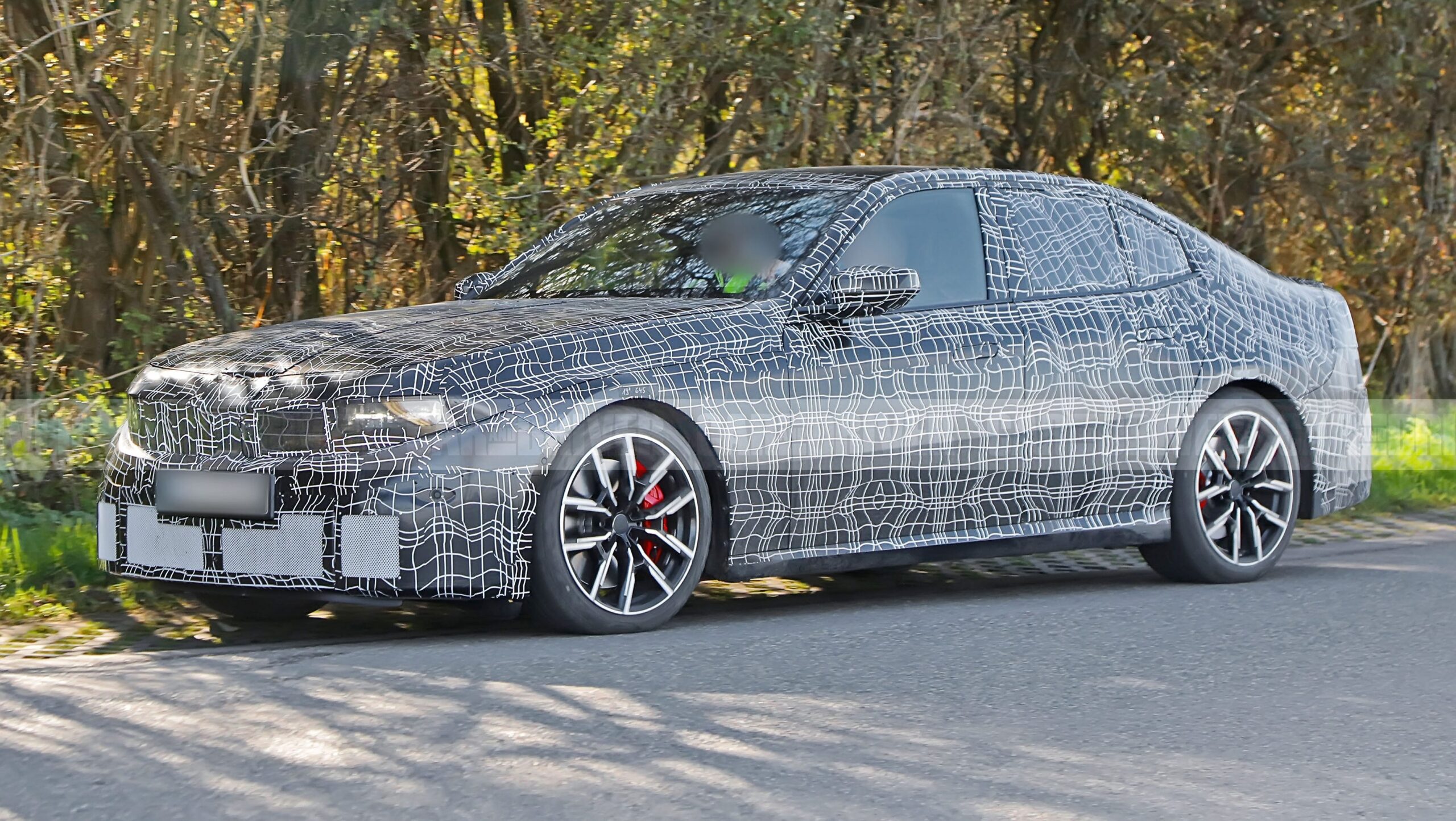 2027 BMW 330