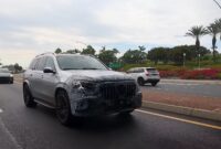 2027 Mercedes AMG GLS 63 Shows Eye Catching Starry Headlights And
