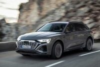 Audi Q8 E tron Gro es Elektro SUV L uft Im Februar 2025 Aus