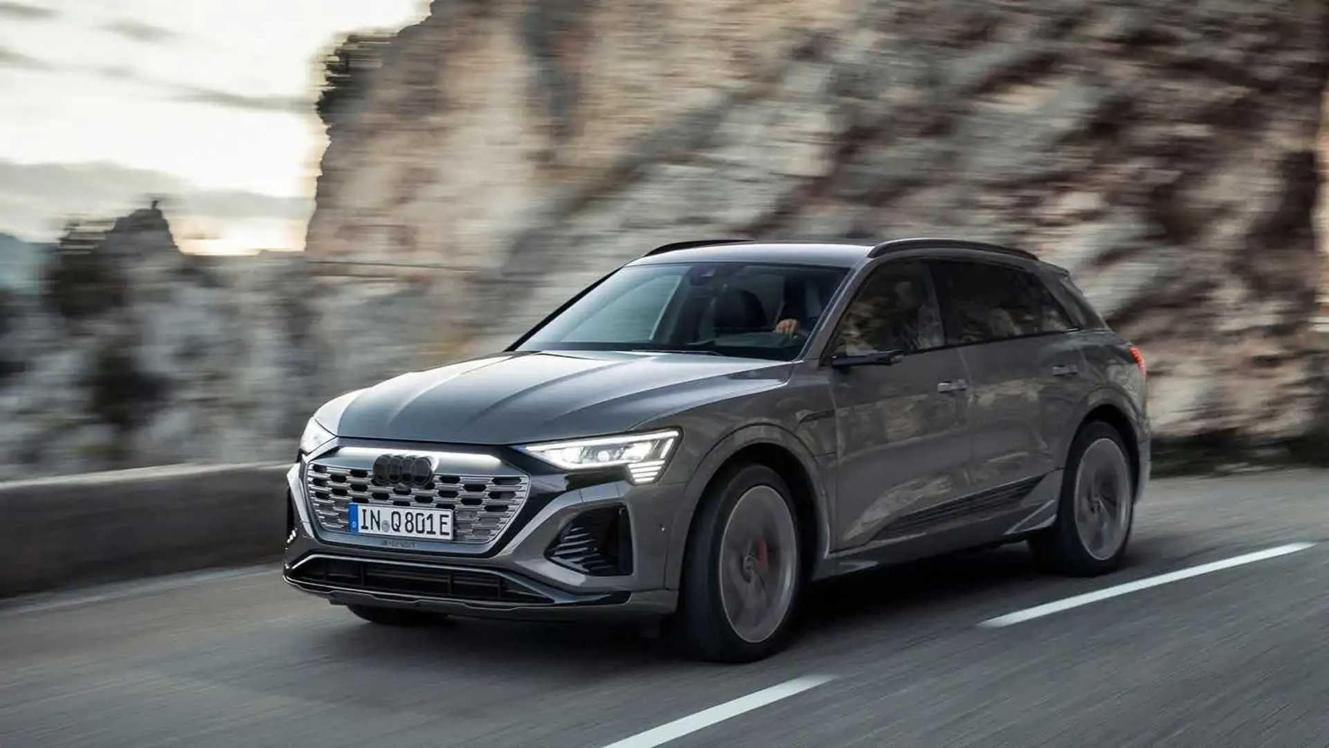 Audi Q8 E tron Gro es Elektro SUV L uft Im Februar 2025 Aus