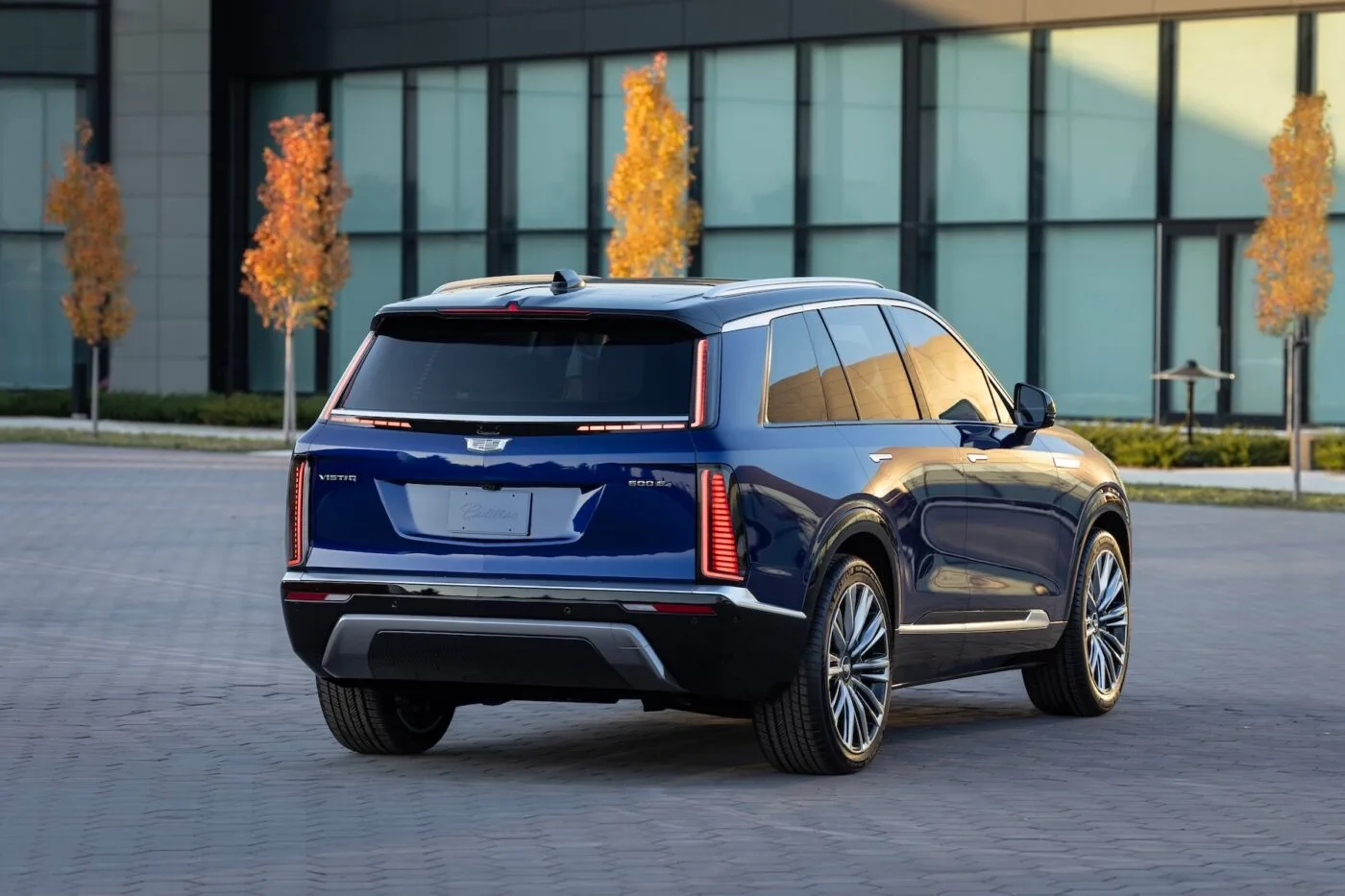 2027 Cadillac Vistiq