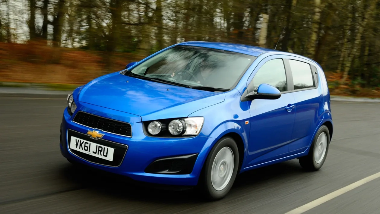 chevrolet aveo 1 4 vcdi lt review auto express