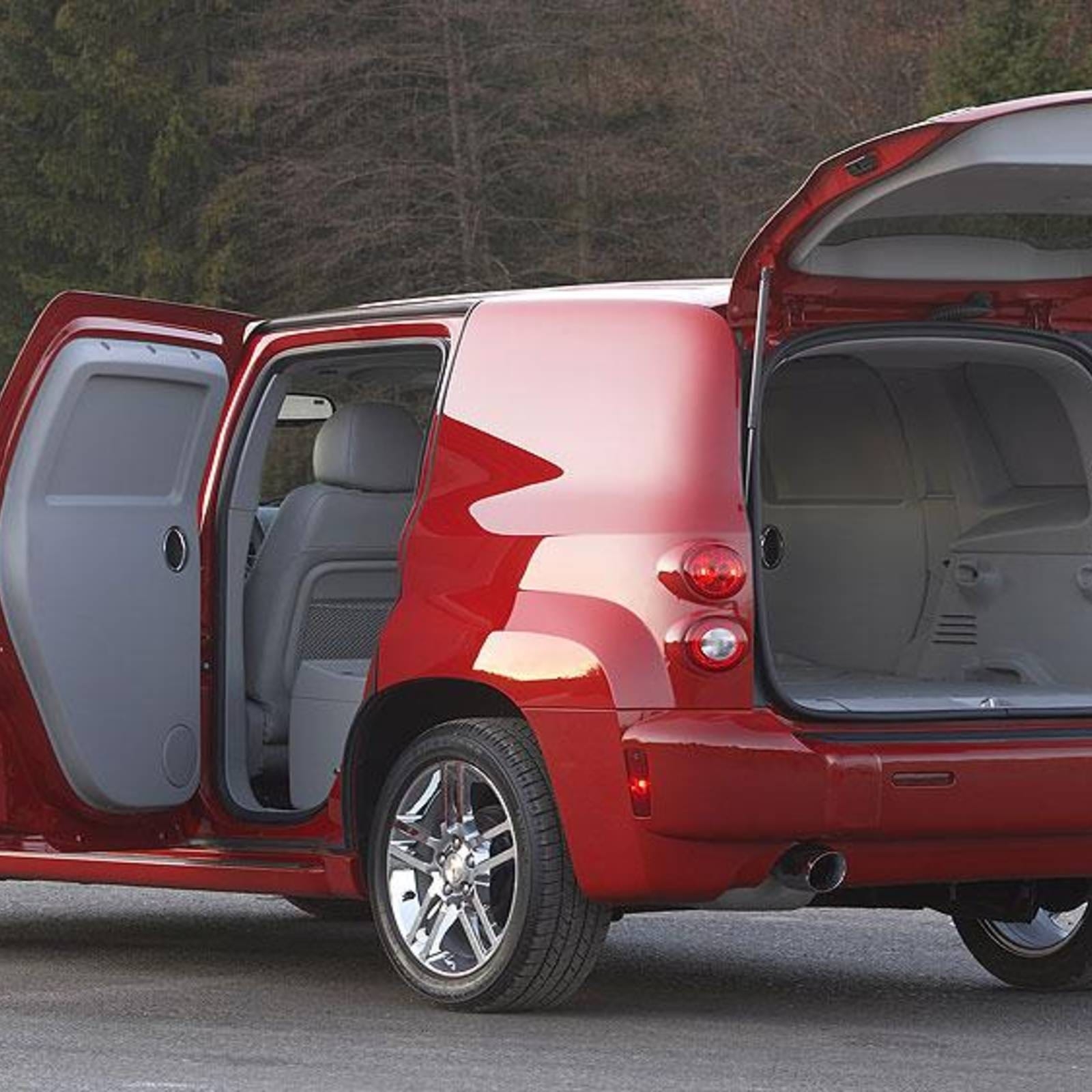 chevrolet hhr panel lt is versatile a short stint review
