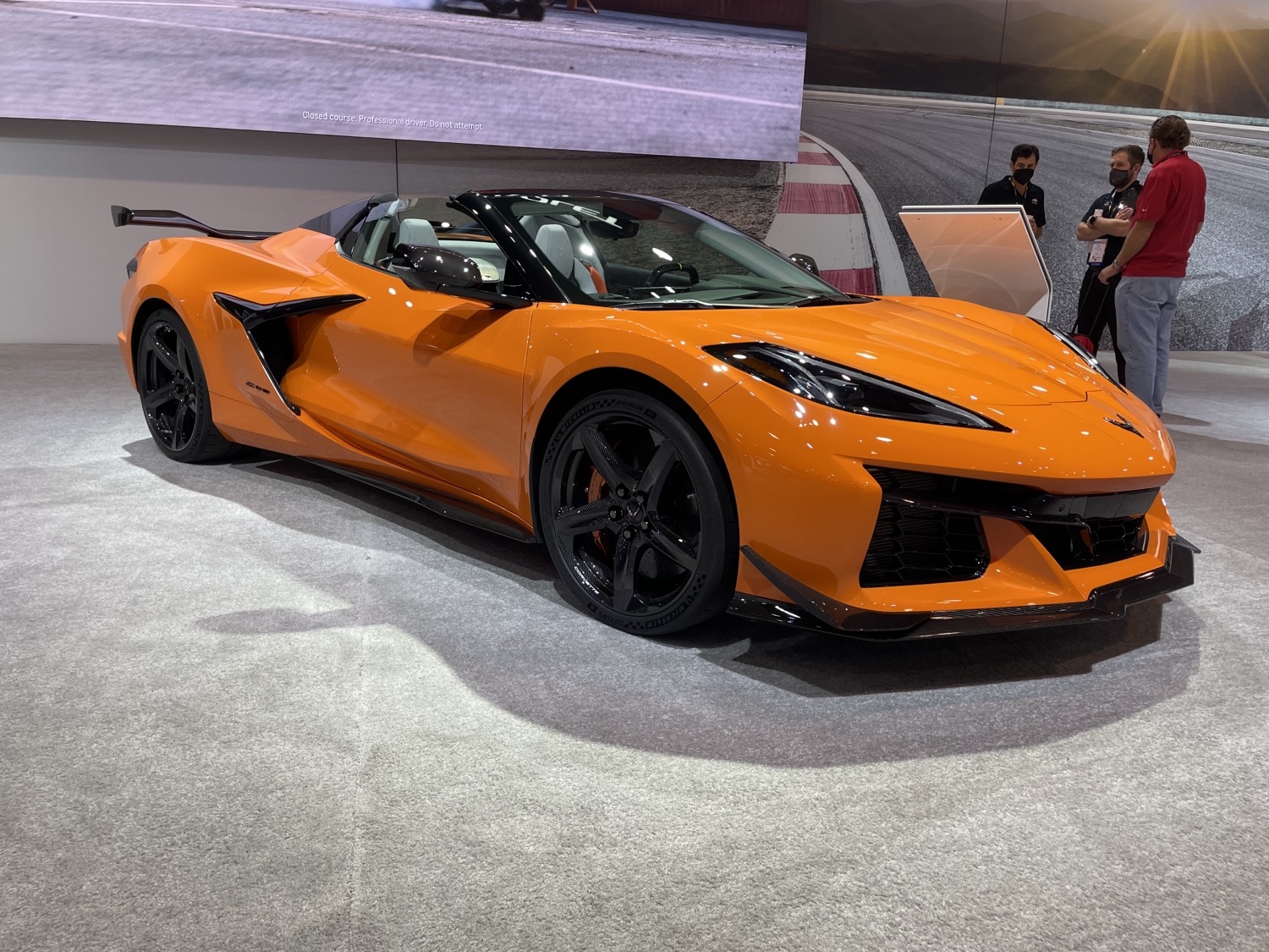 First 2023 Corvette Z06 Convertible To Be Sold For Charity