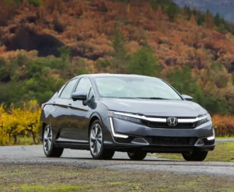 honda pulls the plug on its clarity plug in hybrid sedan driving