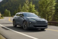 toyota crown signia hybrid suv arrives next year greencars