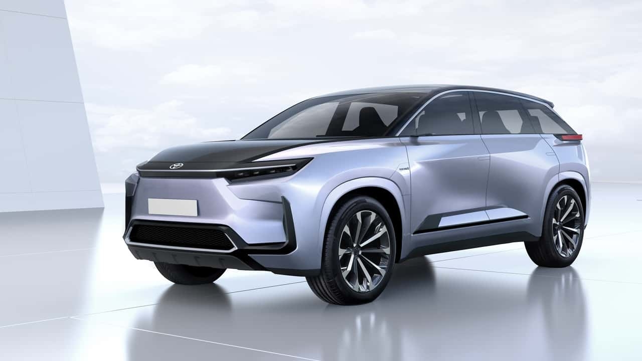 2027 Toyota Grand Highlander AS10