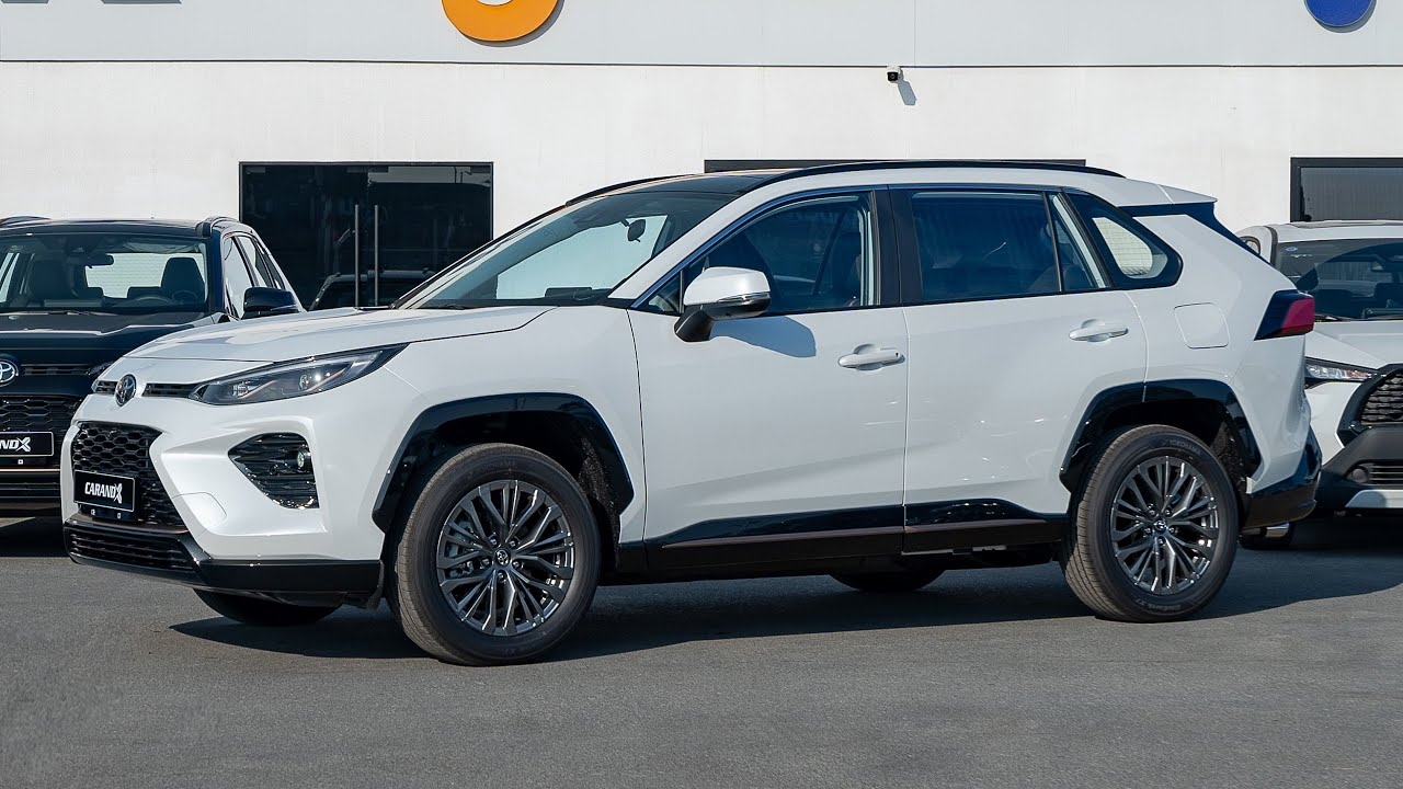 Toyota Wildlander 2 0L Luxury Plus 4WD 2024